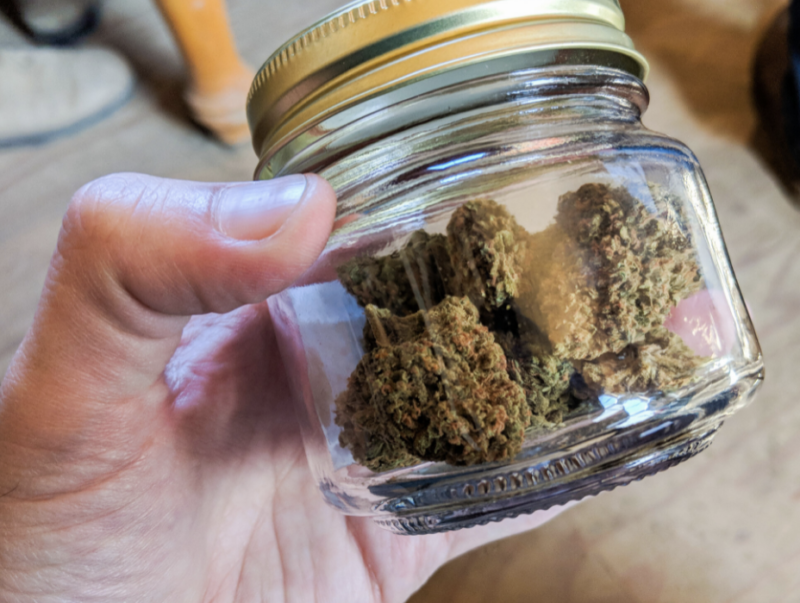 Comment stocker correctement son herbe ou cannabis